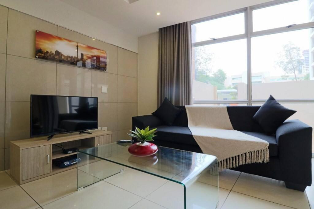 Upmarket Sandton Hydro Park Apartments Johannesburg Dış mekan fotoğraf