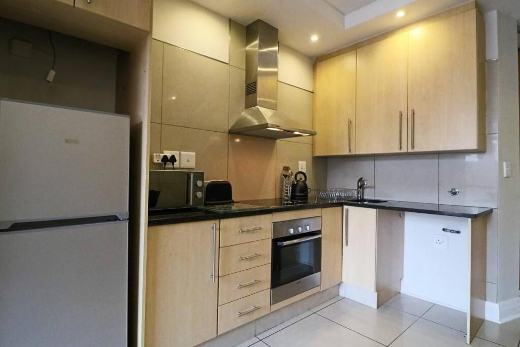 Upmarket Sandton Hydro Park Apartments Johannesburg Dış mekan fotoğraf